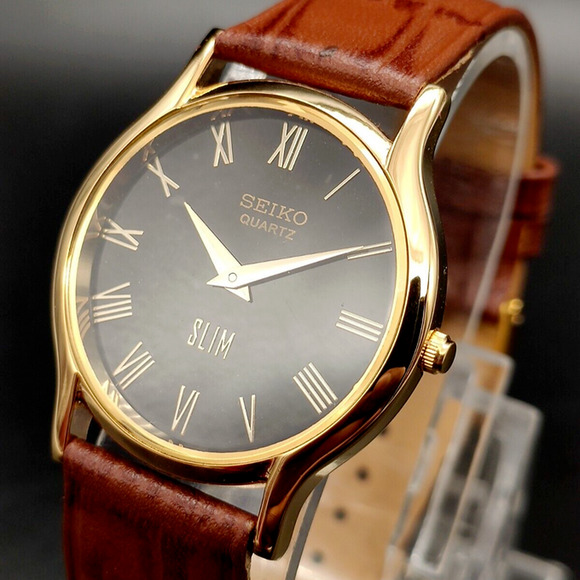 Vintage Style Seiko Quartz Mens Gold Watch & Black accents W/Leather Strap - Picture 3 of 5